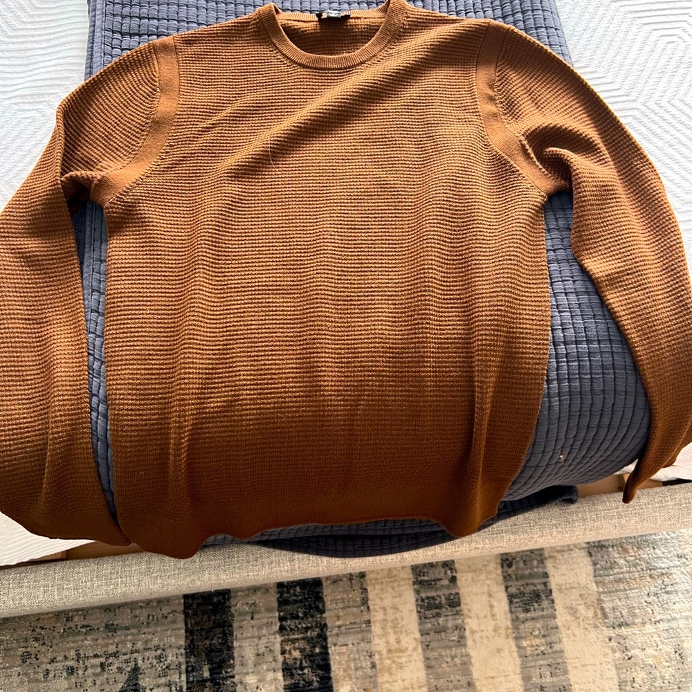 Todd Snyder Men’s Merino Wool sweater in toasted coconut (gently used)